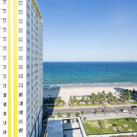 Tamarind Danang Beach Hotel Exterior photo