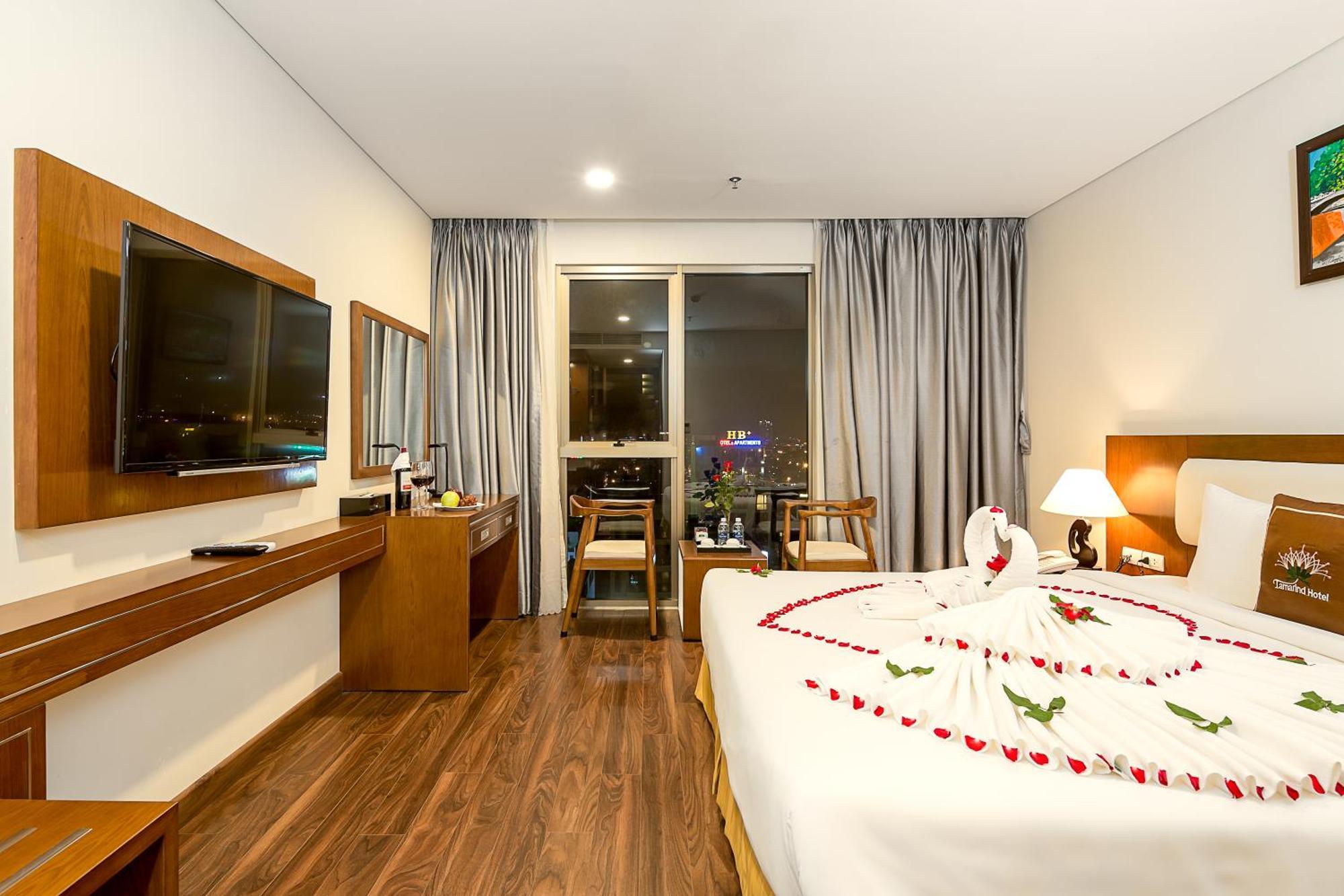 Tamarind Danang Beach Hotel Exterior photo