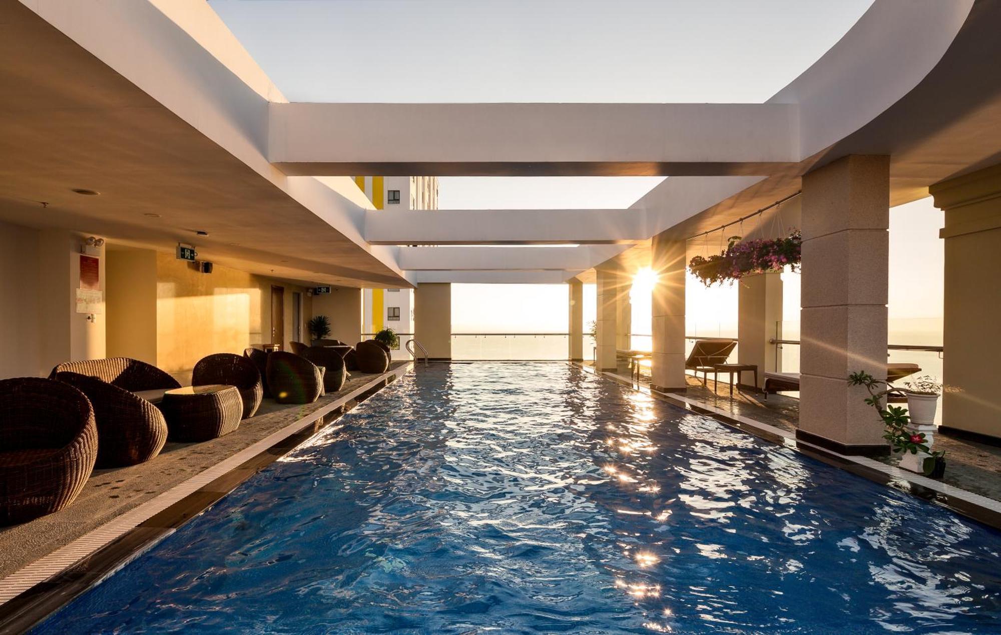 Tamarind Danang Beach Hotel Exterior photo